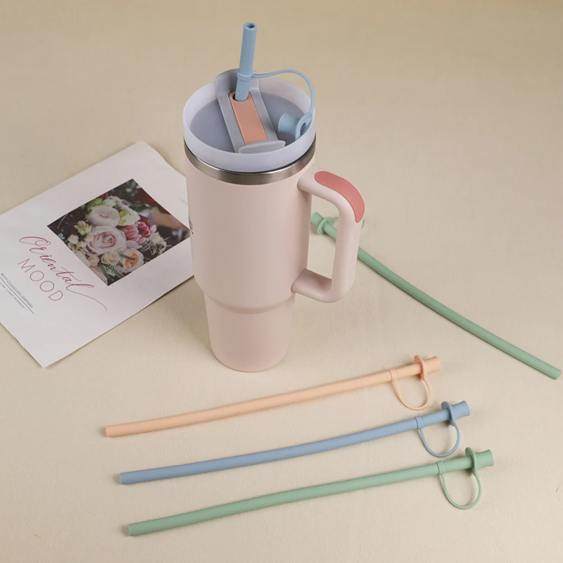 Eco Friendly Custom Silicone Straw With Straw Cover Portable Food Grade Reusable Straws with Cleaning Brush