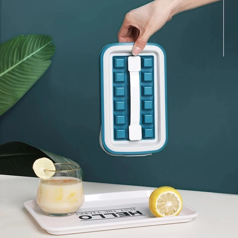 Silicone Ice Cube Tray Ice Cube Maker Bottle Molds With Lid Sanitary Ice Tray For Freezer