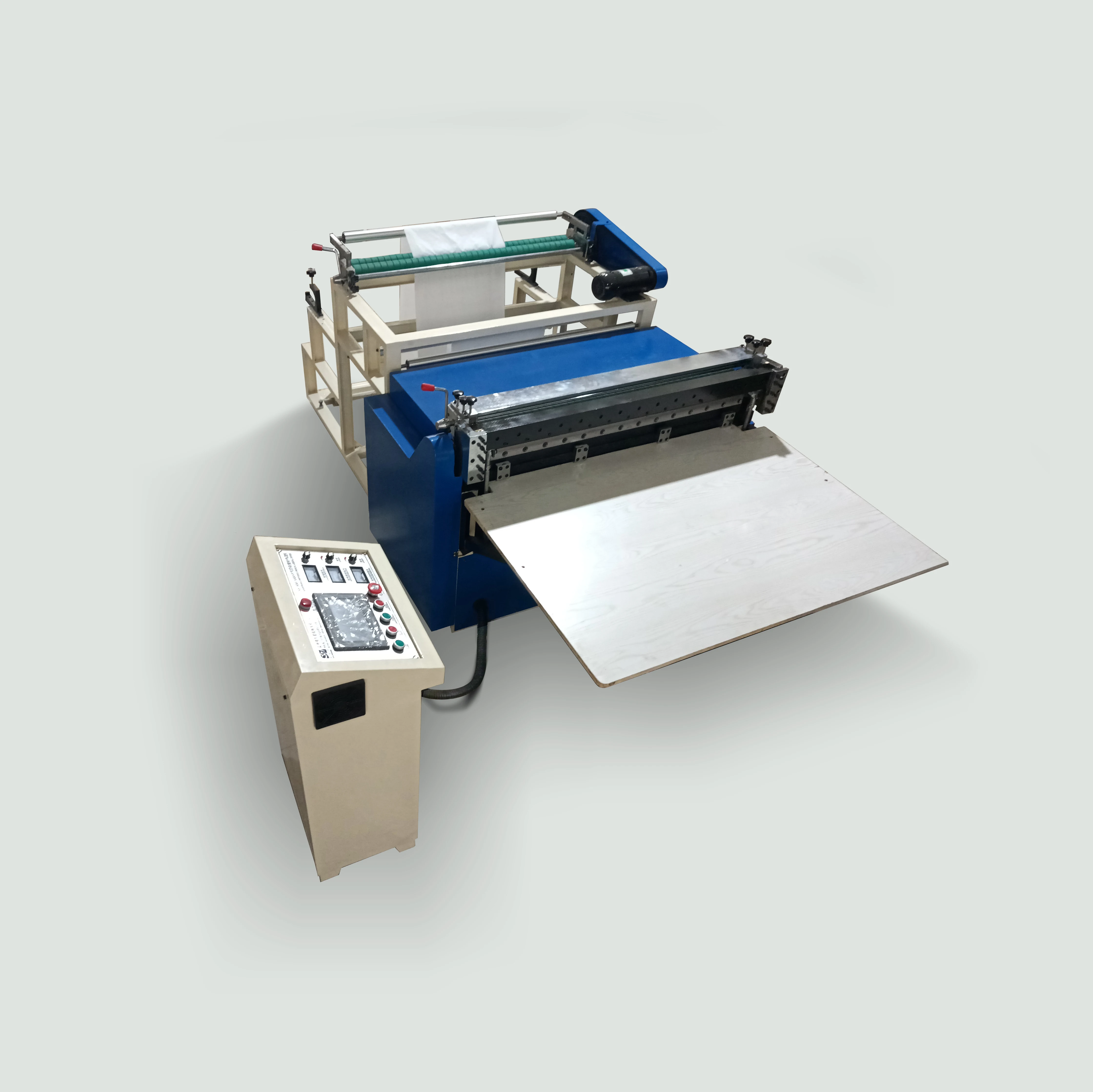 2023 new type high precision sticker sheet roll to piece making machine cutting machine.