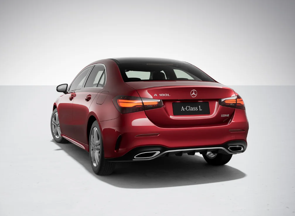 2023 New Car Gasoline Vehicles  Ben z A 180L Fuel Vehicles 4 doors 5 seats Sedan Cheap Benz made in China for sale