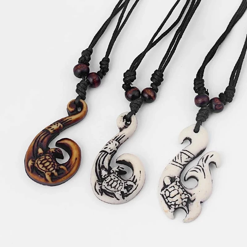 Wholesales Faux Yak Bone Hawaiian Style Hook Carved Sea Turtle Leaf Pendant Necklace Surfer Adjustable Jewelry
