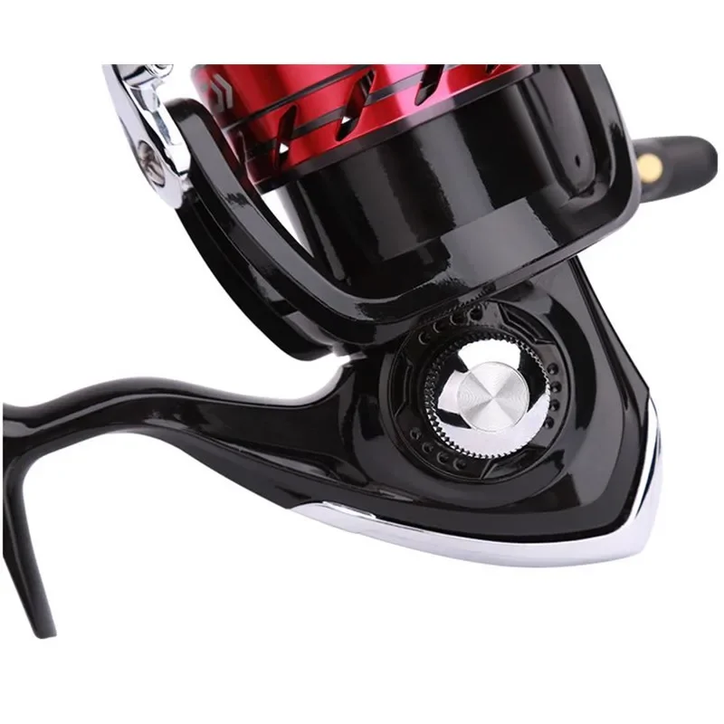 DAIWA SWEEPFIRE 2B CS 5.3:1 Freshwater Seawater 1500 2000 2500 3000 Hot-selling Spinning Fishing Reel