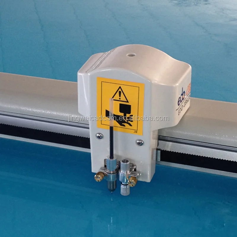 JWEI Easy Operation Apparel Flatbed Cutting Plotter with knife blade for cutting kraft paper and cardboard