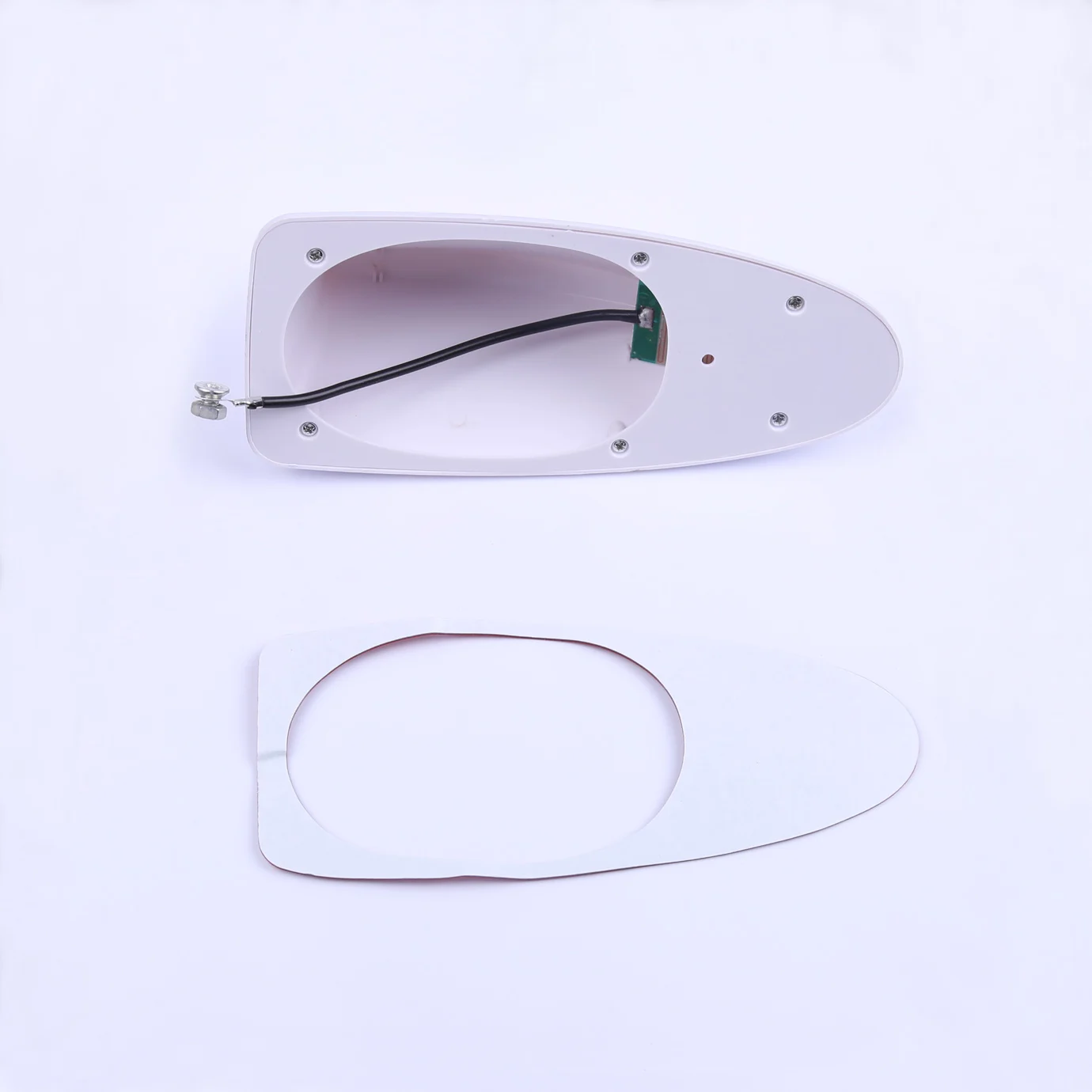 Kinghelm KHM-FM/AM-100-W1low price shark fin antenna 17CM car shark antenna Auto FM AM Radio antenna