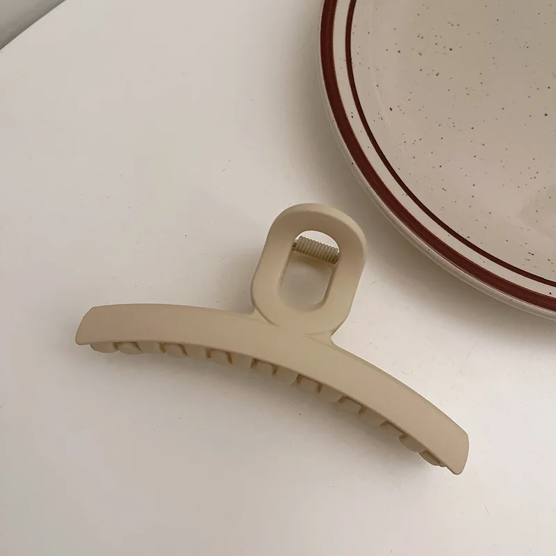 french fall and winter milk tea color brown matte hair claws clip large