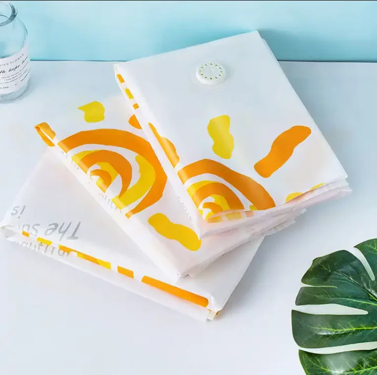 TAILI PA+PE Strong Dustproof Waterproof Vacuum Storage Bags For Clothes Travel Hand Roll Up Vacuum Bags With pump