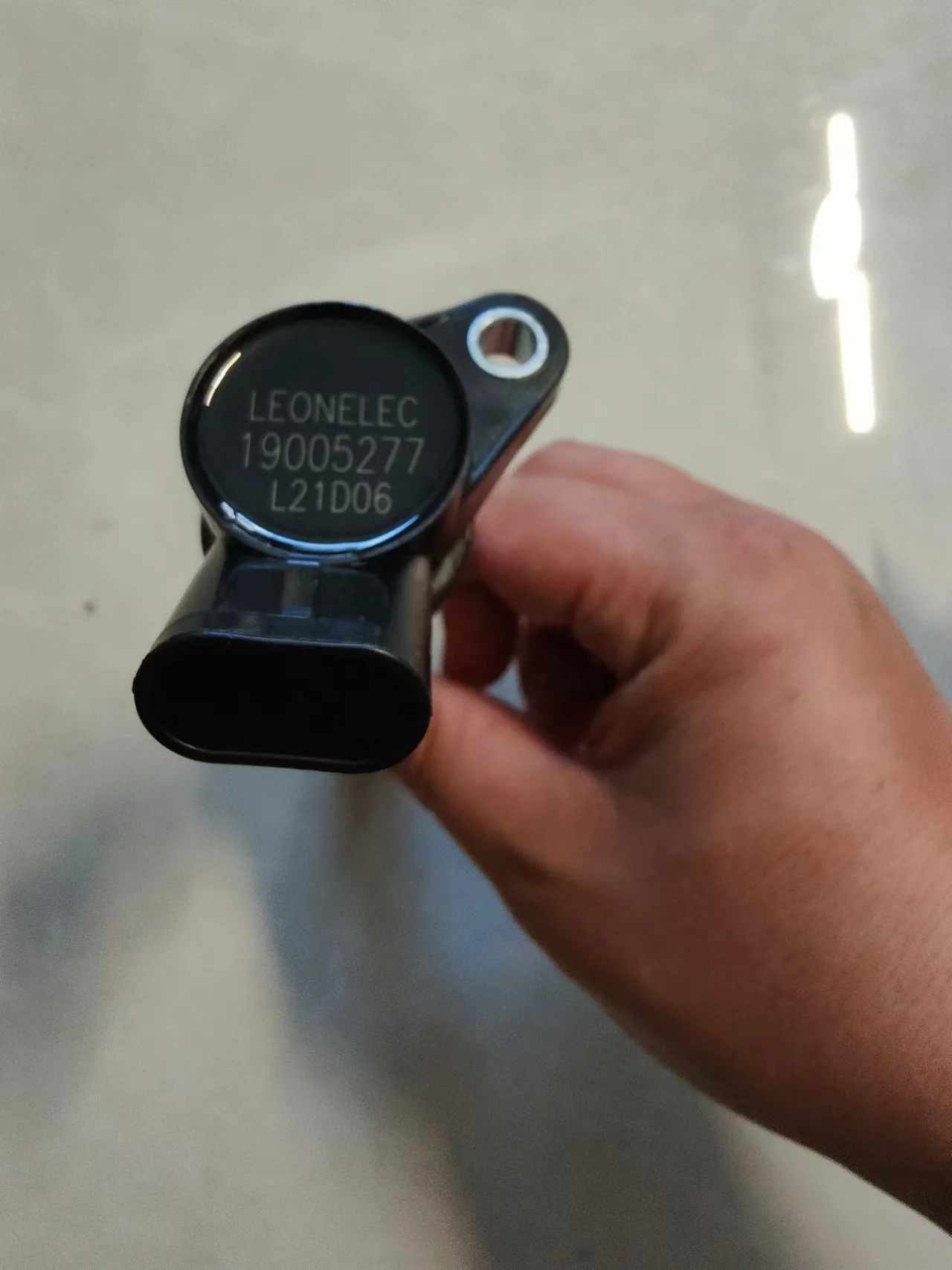 High Quality Factory Price JOYLONG JIMBEI H2L Bus Spare Parts Ignition Coil For Engine DK4