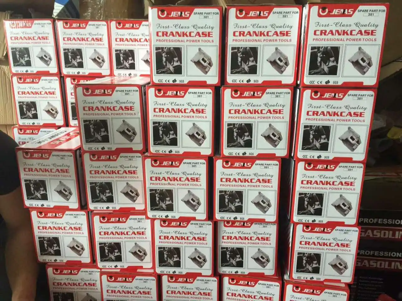 Chinese Wholesale Suppliers Super Power Dolmar Chain saw 070 Chainsaw Parts Crankcase