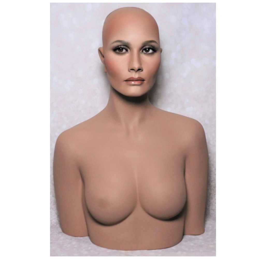 Best Selling Realistic Wig Mannequin With Makeup And Green Glass Eyes