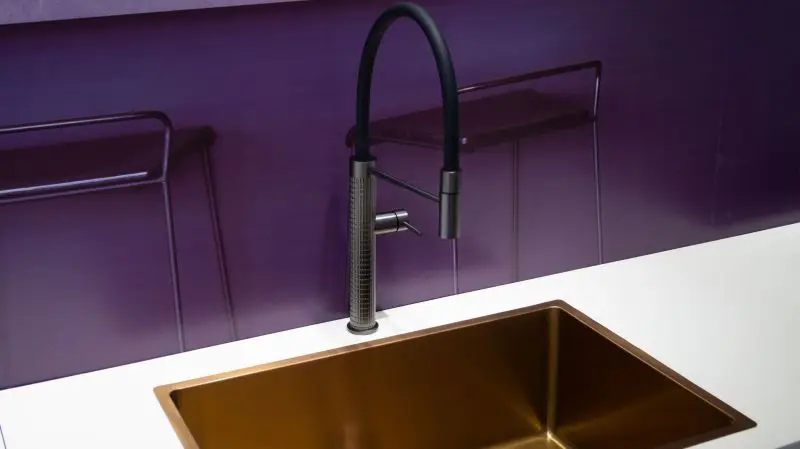 Single Handle High Arc Brushed Nickel Pull Out Kitchen Sink Faucets Tap