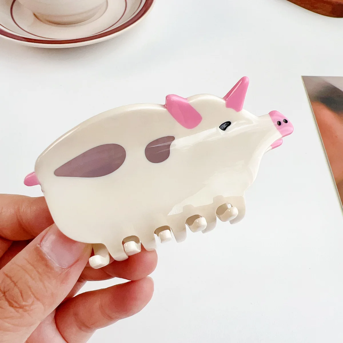Cute Farm Animal Chicken Shape Hair Claw Clips Acetate Cow Barrettes for Women Girls Braids Ponytail Pig Hair Accessories