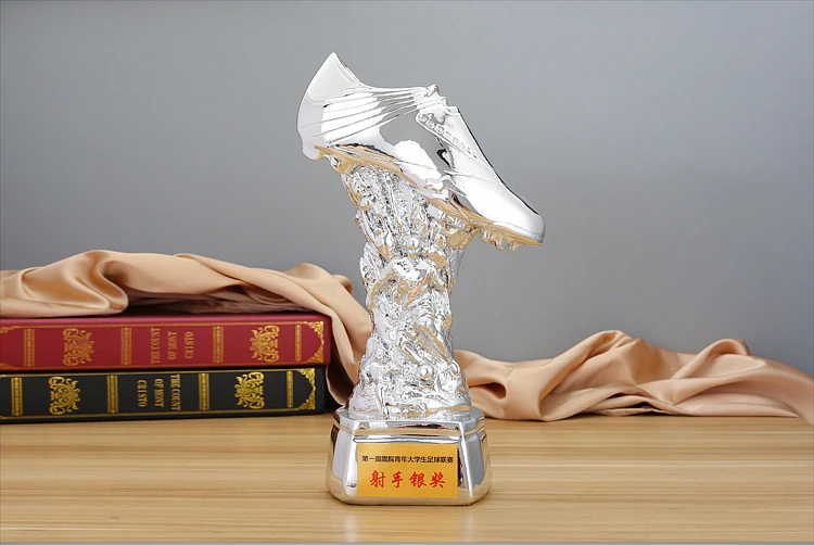 Factory wholesale soccer sport resin customized award football trophy/trophy cup