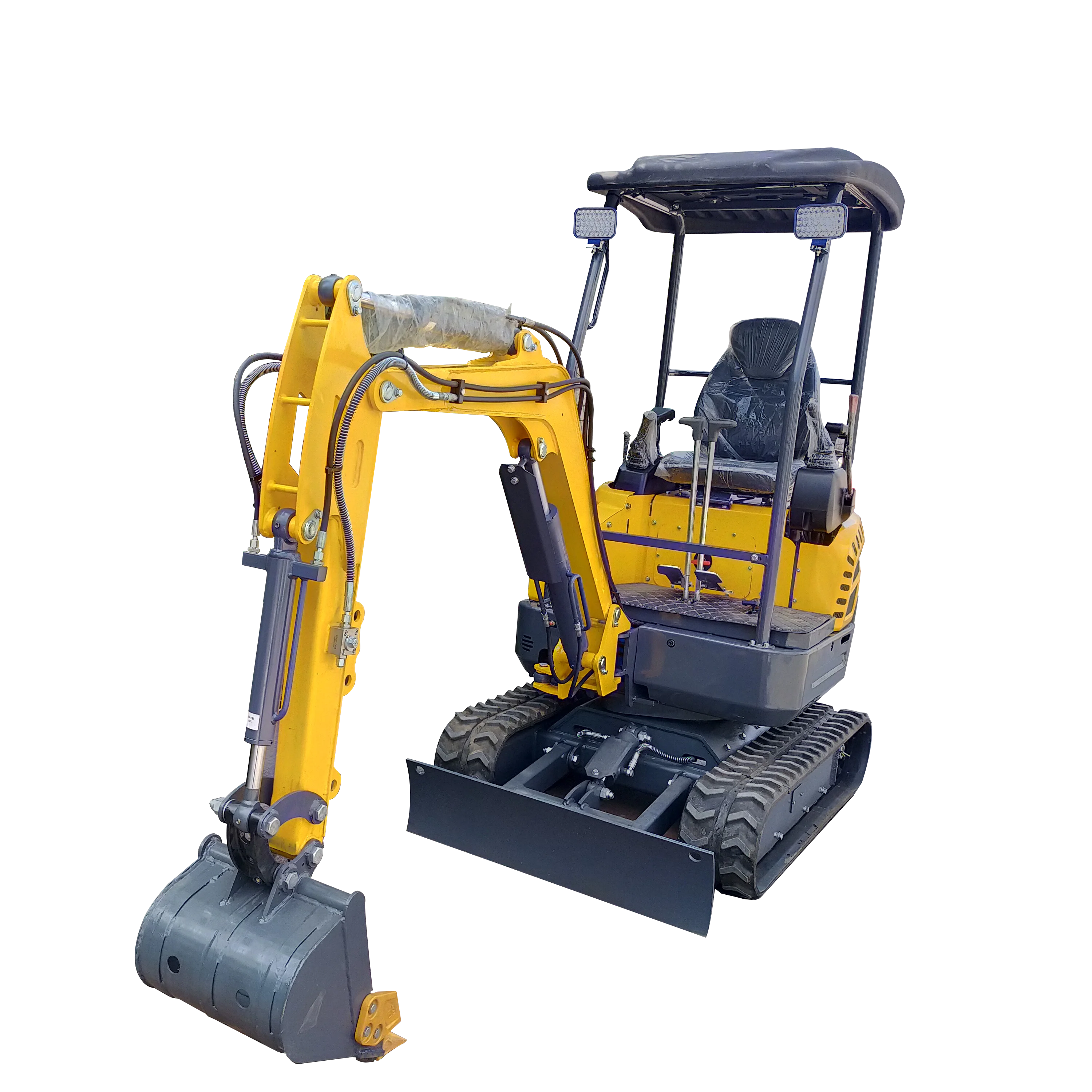 China selling a variety of models powerful new multi-functional home crawler small excavator