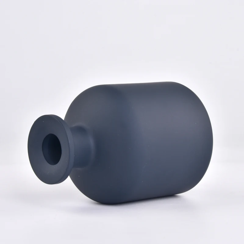 luxury matte black round glass spray perfume bottle for house ornament