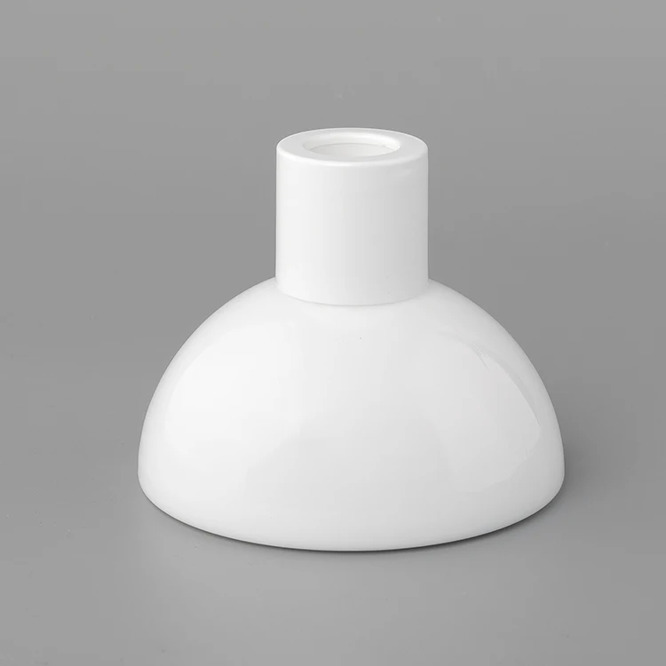 White porcelain aromatherapy container supplier hot sale aramis decorate ceramic perfume container aroma reed diffuser bottle