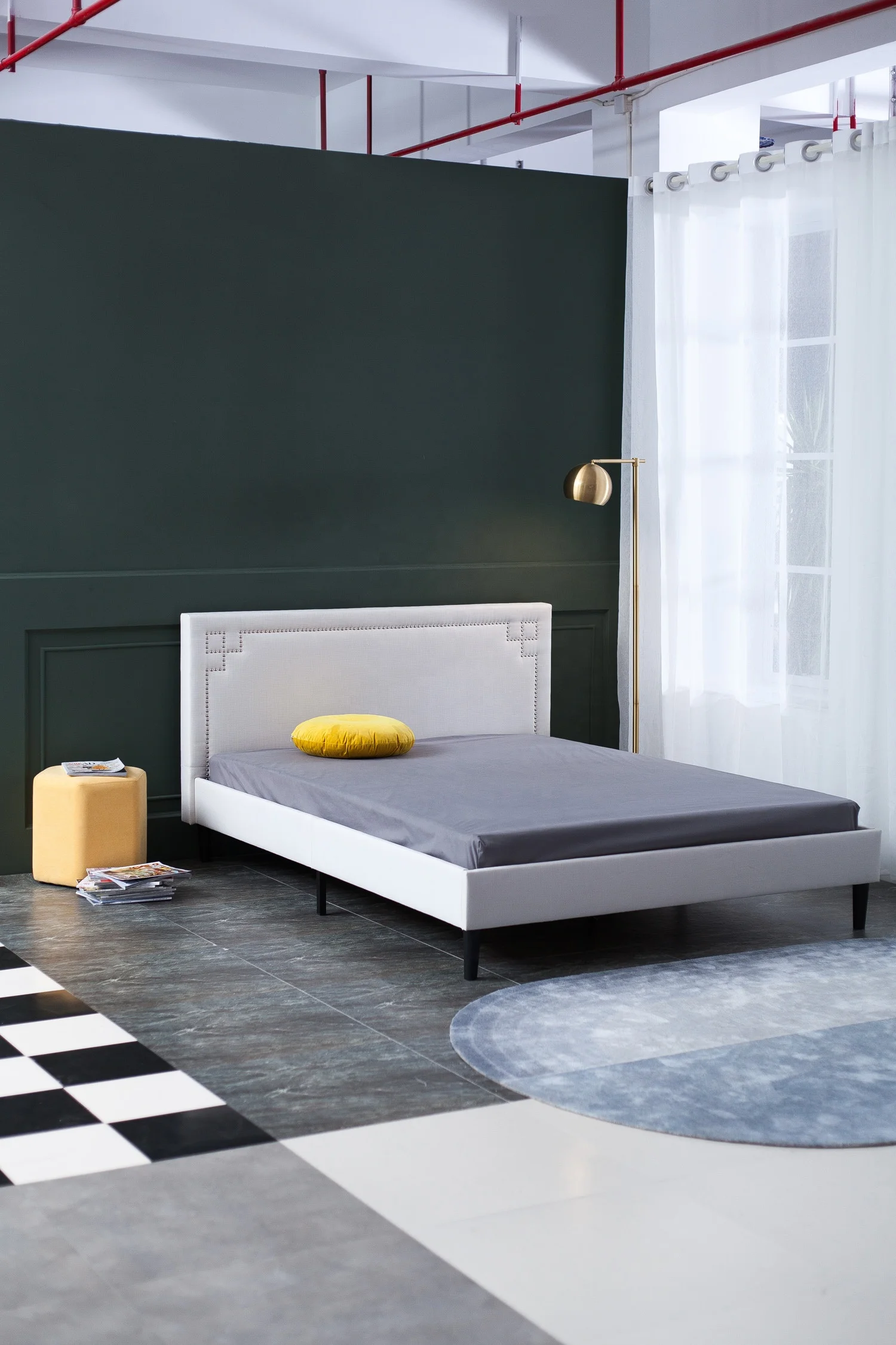 
Standard Upholstery Tufted Headboard King Size Wood Bed Frame with Wood Slats 