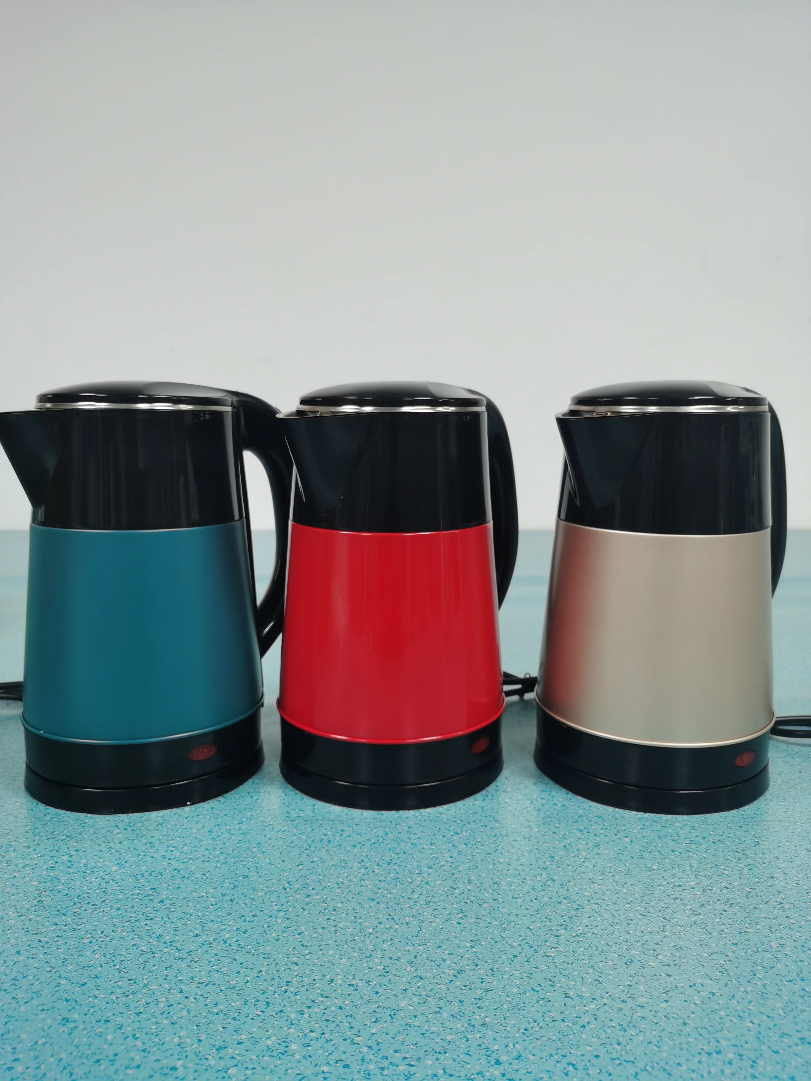 Black and red color stainless steel electric kettle with concealed heating element 2.3L