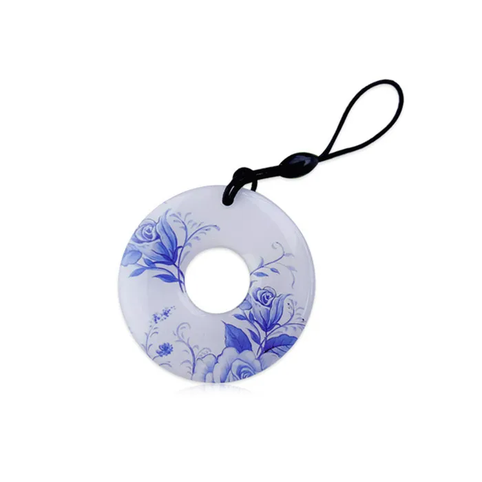 13.56mhz NFC custom logo nfc keychain for Access Control