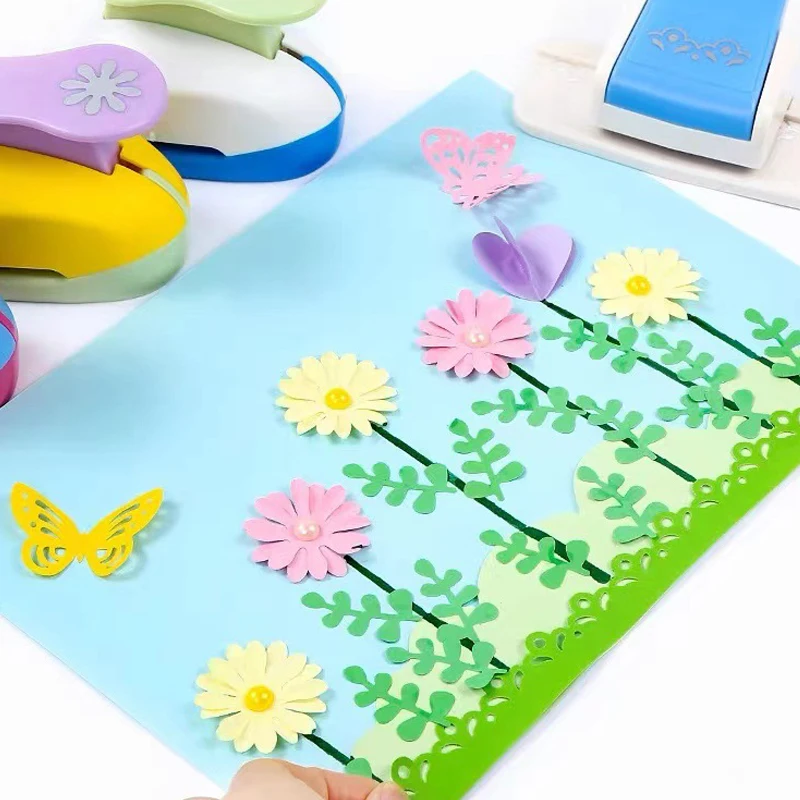 Hot Sale Embosser Toys for Children School Handmade Craft Pater-cut Puncher DIY Tools Embossing Machine Kit