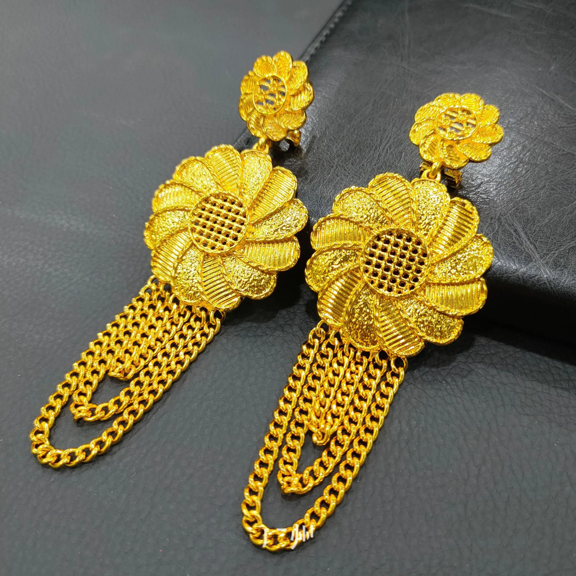 Gold Plating bride wedding long earrings style wedding jewelry copper tassel pendant earrings wholesale