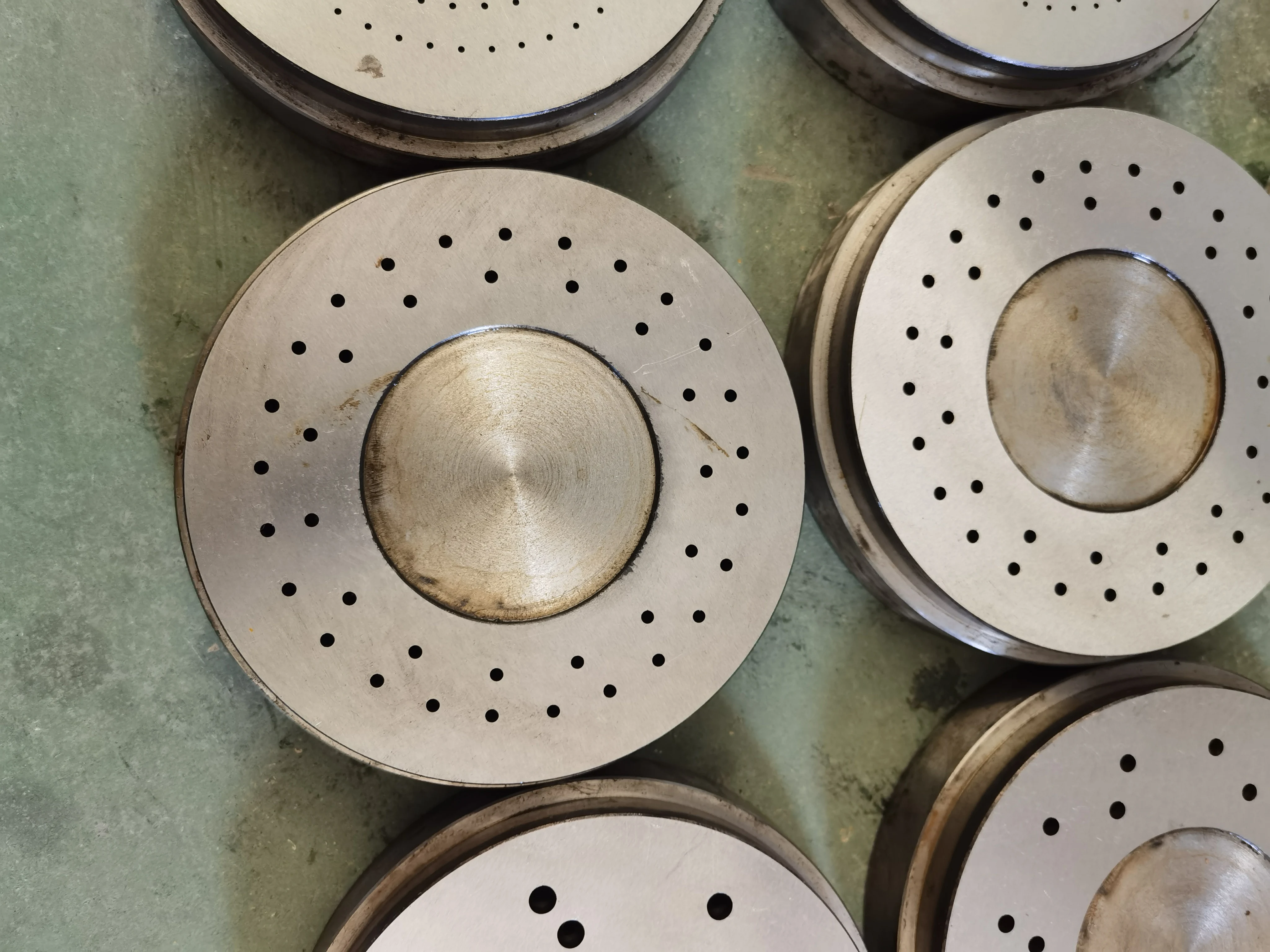 Automatic sinking and floating fish feed making machine mould feed machine