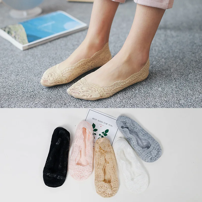 Spring and summer new boat socks Ladies low-top shallow lace invisible socks Silicone non-slip solid color cotton bottom socks
