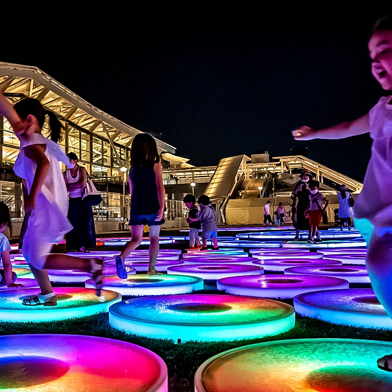 Outdoor Interactive Props Rgb Light Led Dance Floor Tiles Magnetic For Kid Games Round
