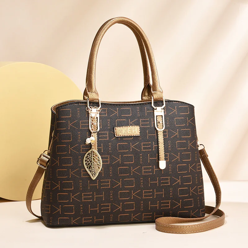 2024 Women luxury designer Pu leather Top-handle handbags Alphabetic printing large capacity vintage mom tote bag