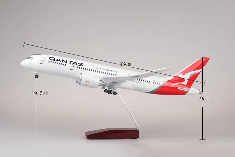 1/130 Scale 43CM Qantas Airways Boeing 787 B787 Aircraft Model Civil Aviation Passenger Aircraft Simulation Decoration Gift