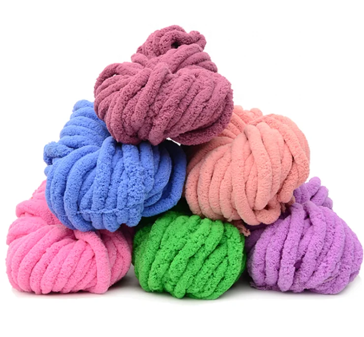  China manufacturer wholesale giant super chunky chenille yarn for hand knitting blanket also named
