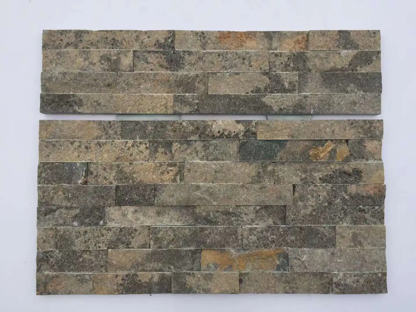 Natural bluestone tile wall decorative cladding in blue cream and purple limestone rustic stone effect wall cladding