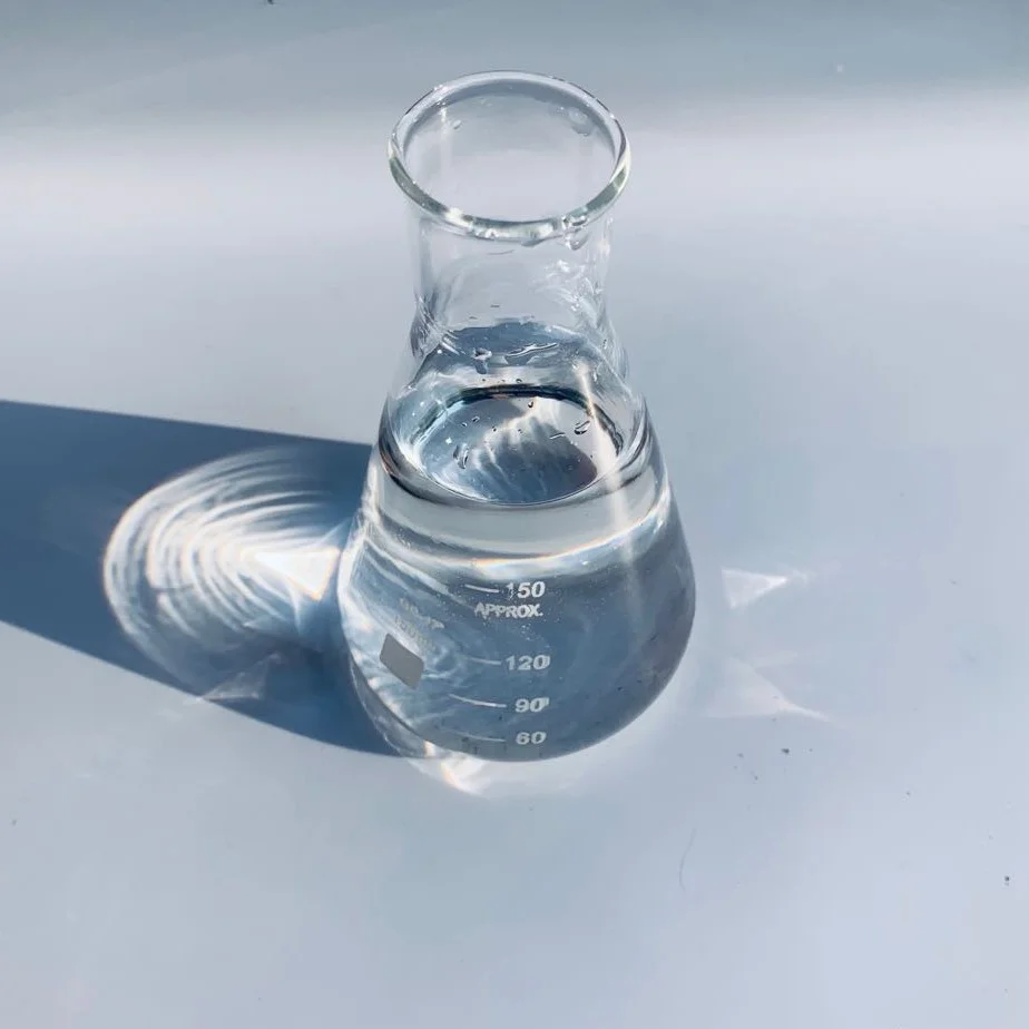 Изоамиллаурат жидкий/3-метилбутилдодеканоат CAS 6309-51-9, Заводская поставка