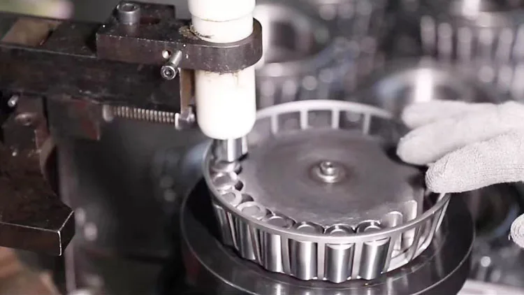 Custom any size corrosion resistance chrome steel rodamiento 801400A 801794B Tapered Roller Bearing for trailer rodamiento camin