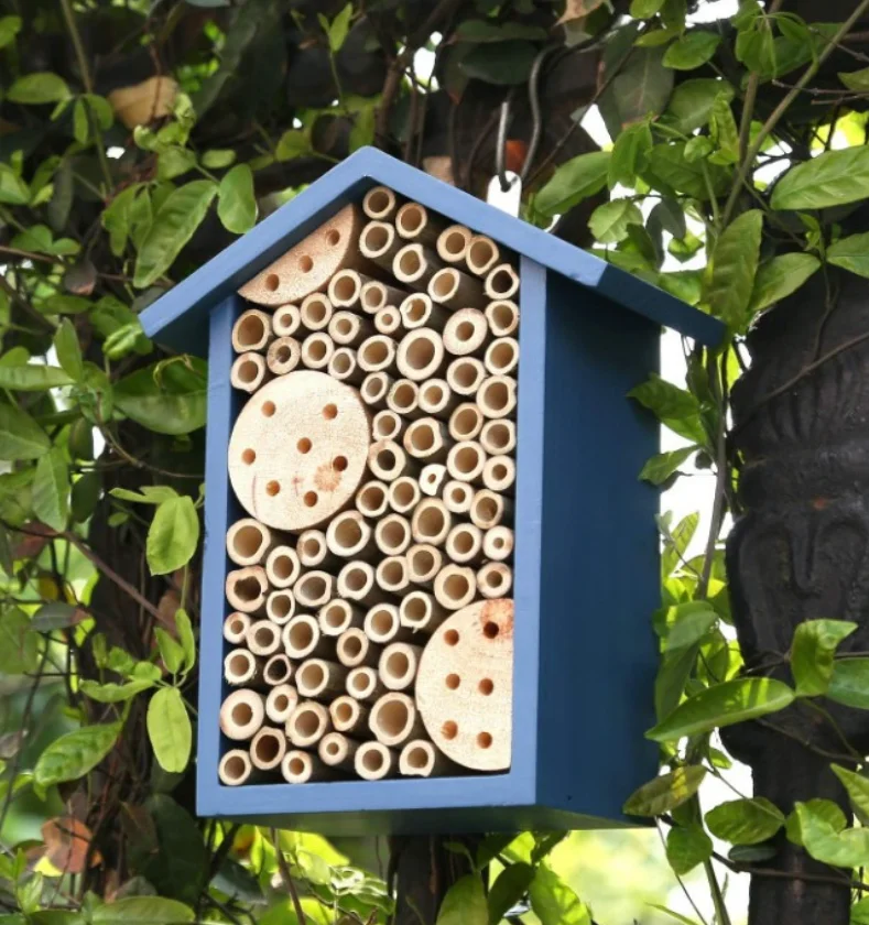 Wooden insect House  Outdoor Garden Bee nest