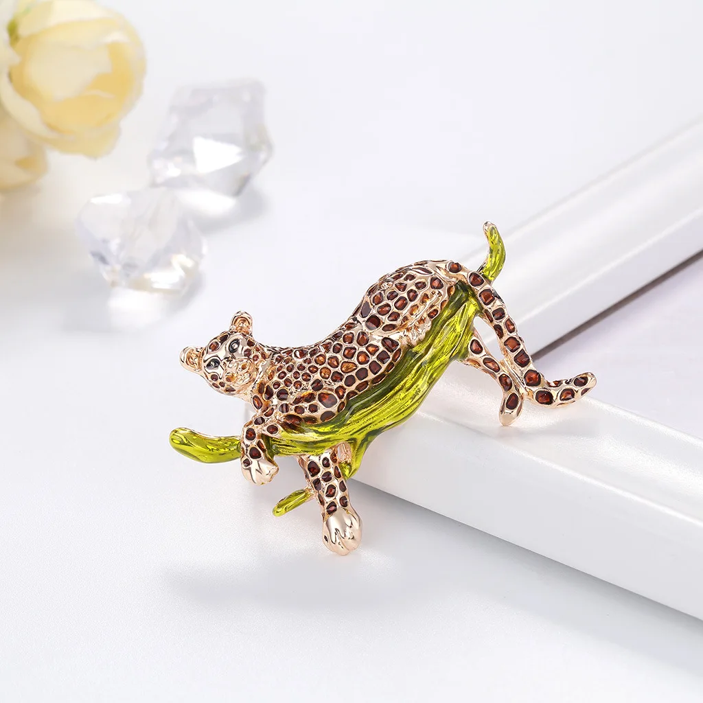 Unique Leopard Brooch in Gold Tone Metal with Rhinestone Factory Custom Brooch