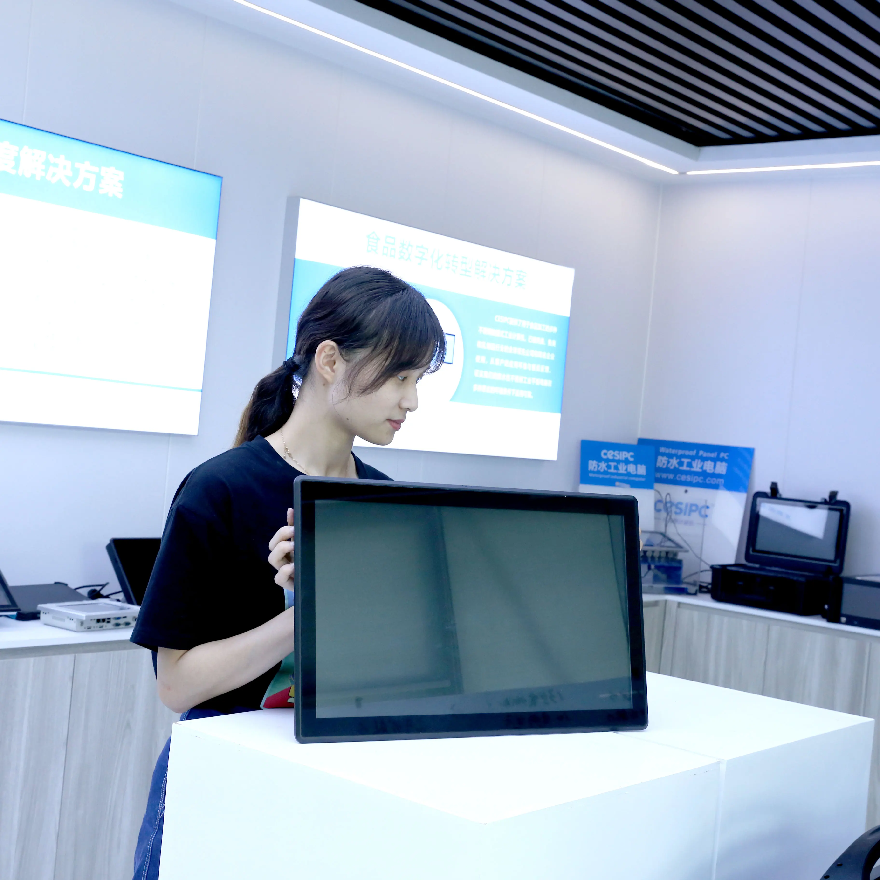 CESIPC 19.5 Inch Industrial Embedded Fanless Android Panel Pc Touch Screen Industrial All in One Pc Computer water proof ssd 1tb