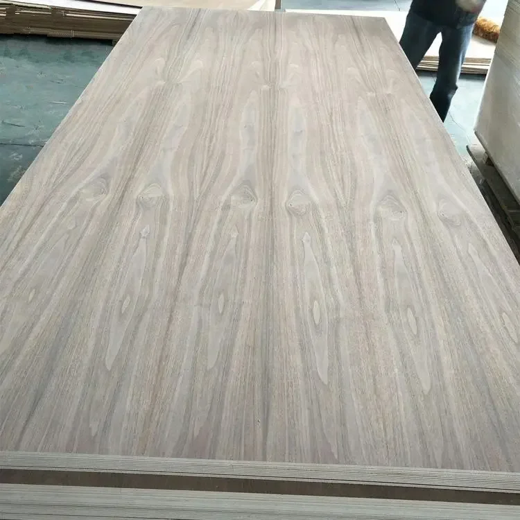 18mm Fancy Black Walnut Veneer Plywood With Furniture Grade