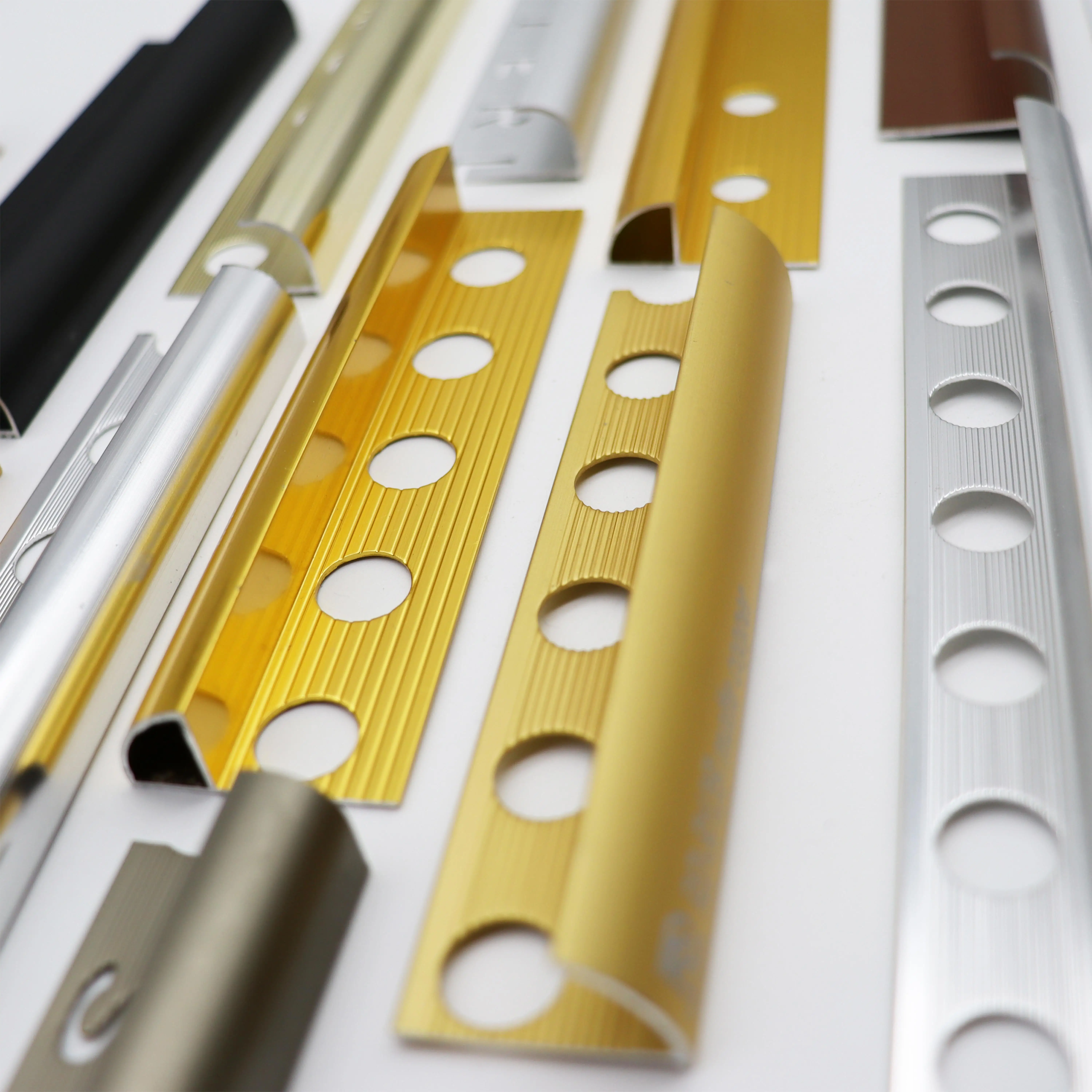 Foshan Factory High Quality Aluminium Molding Round Edge Metal Tile Trim Wall Decoration Strip