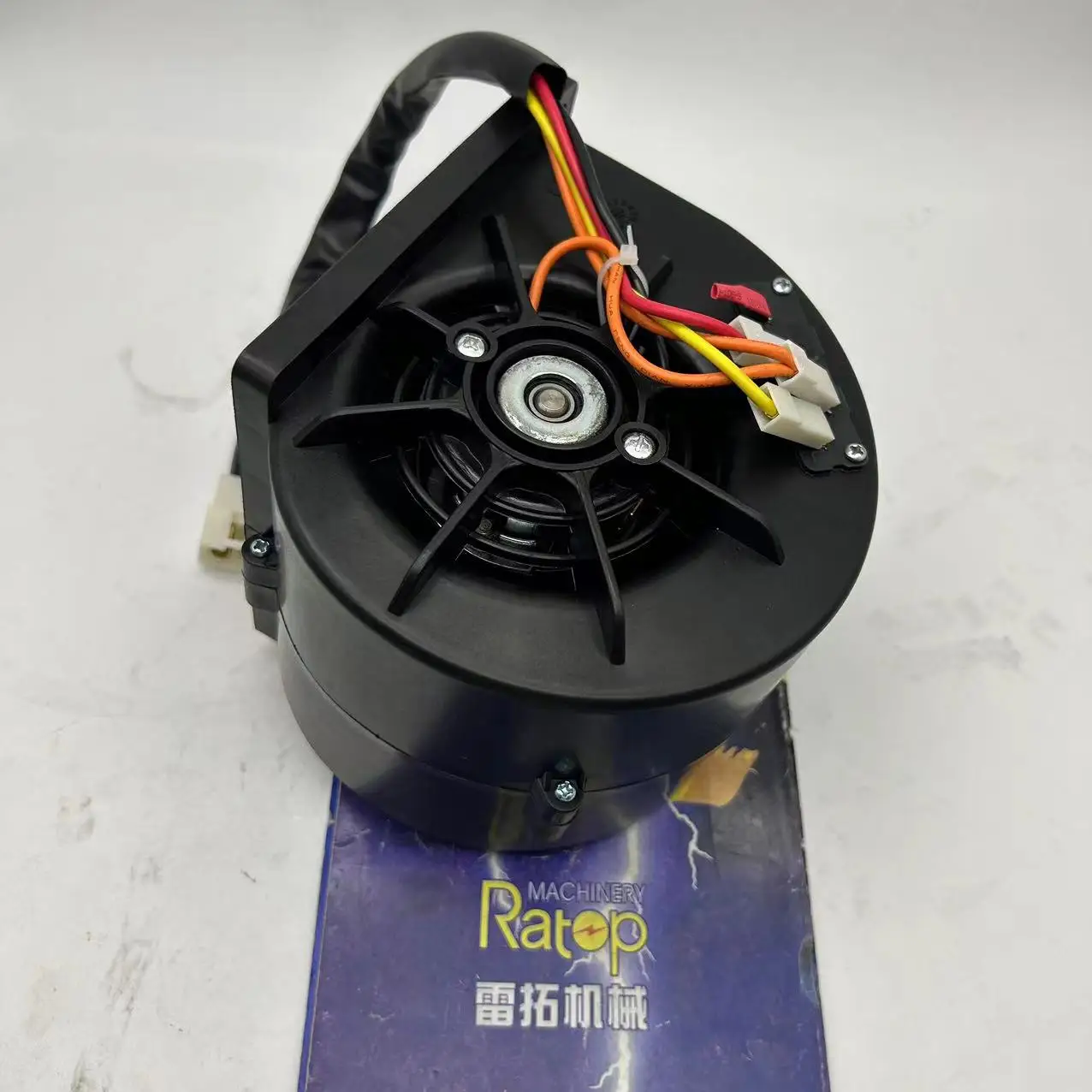 TB5102 24V air conditioner blower