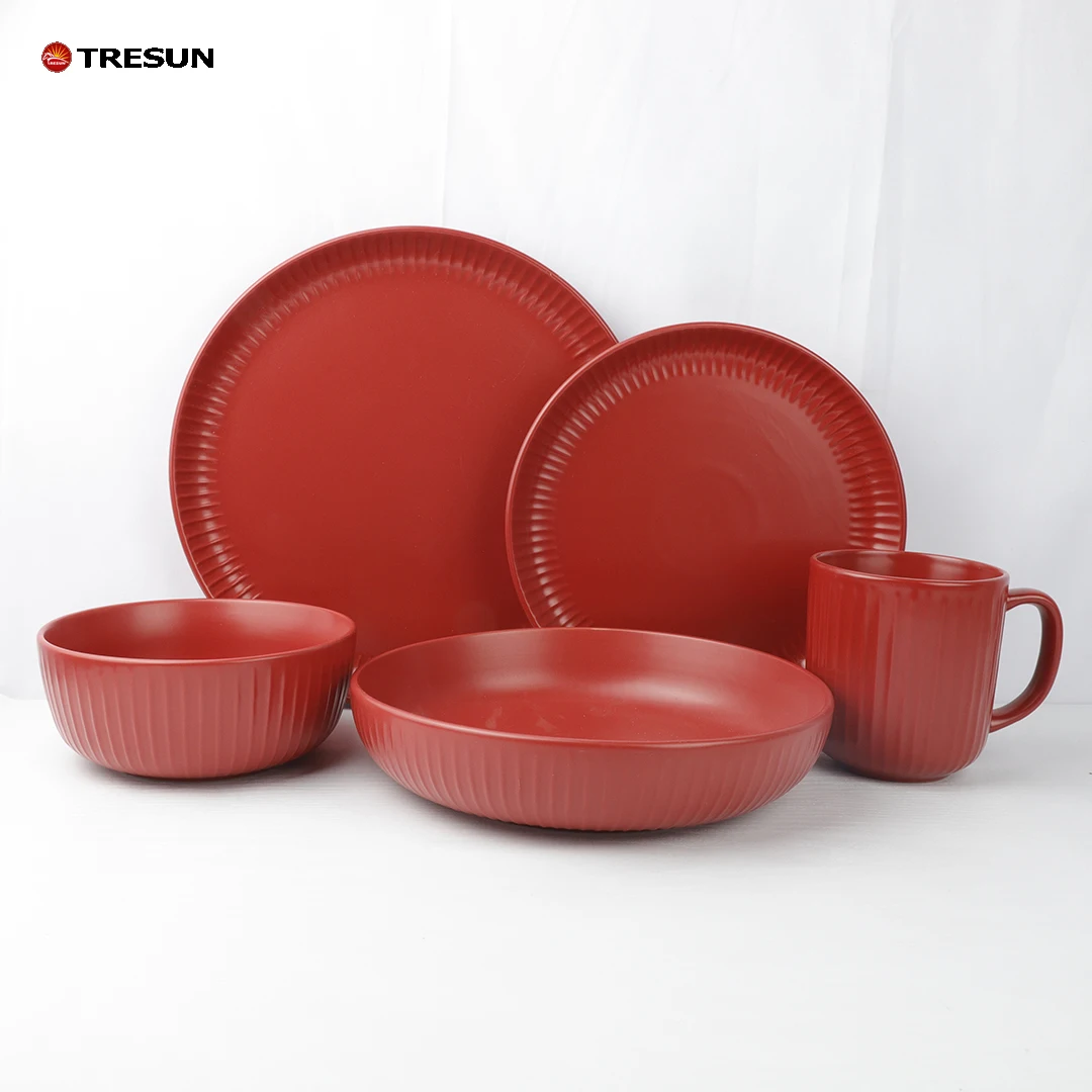 2023 new design crockery luxury tableware embossed effect red white designer blue stoneware ceramic plates full dinnerware set