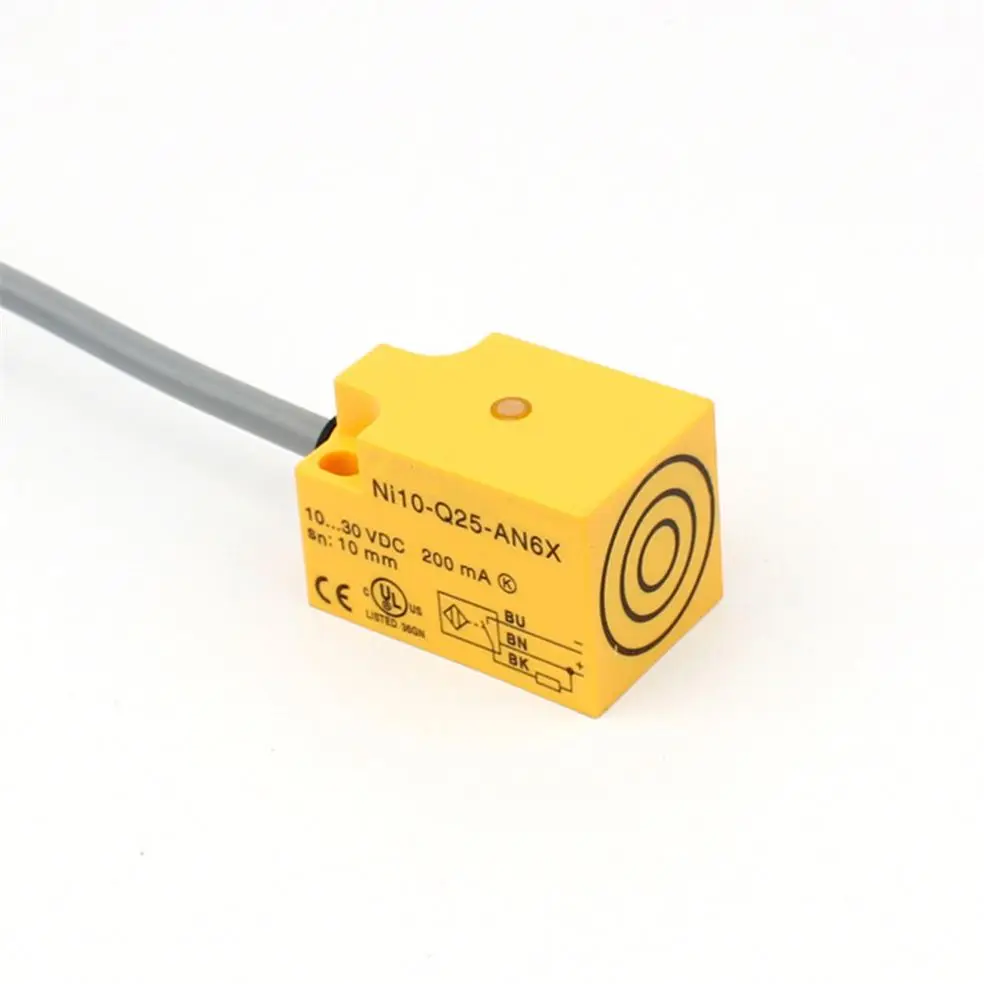 Proximity sensor PC100R-204-2UPN8X-H1141 inductive switch