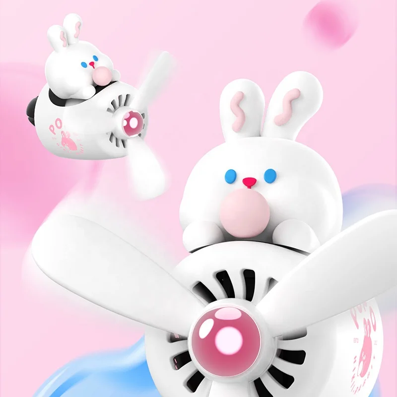 Car Air Freshener Bear Pilot Rotating Propeller Outlet Fragrance Interior Perfume Diffuse Auto Accessories Air Fresheners