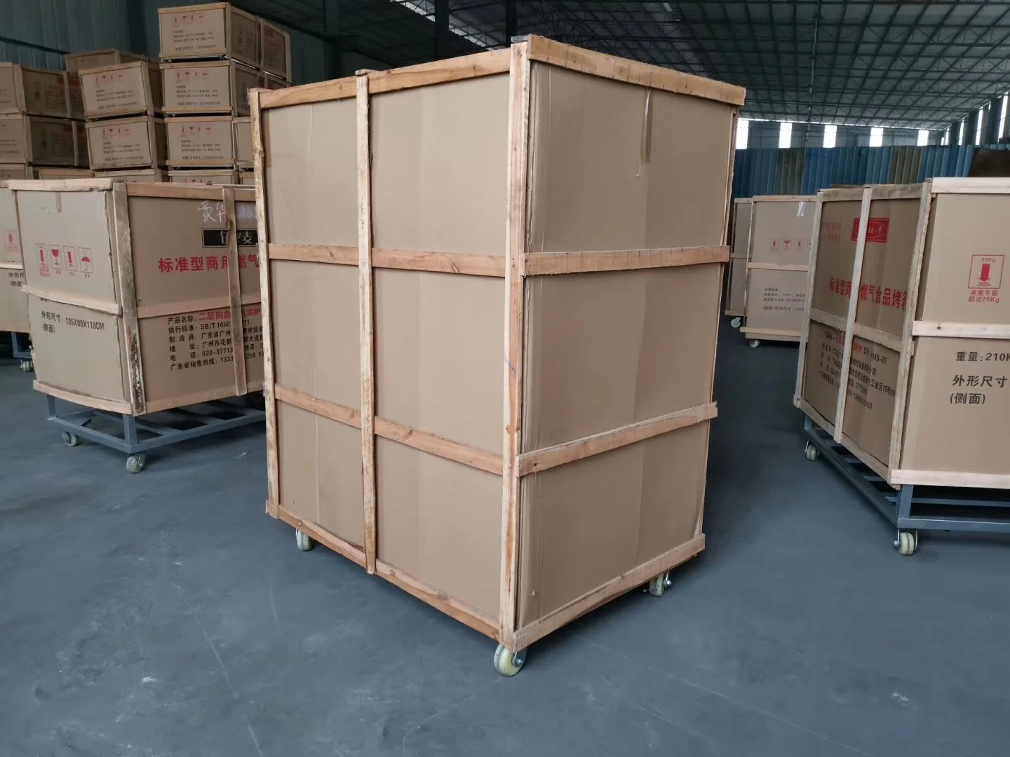 Коммерческая большая газовая духовка на 2 колодки