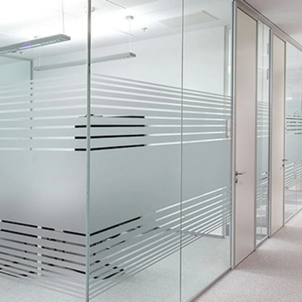 CE certified 3-6mm customize size polished edged toughened tinted frosted glass  forbathtub shower