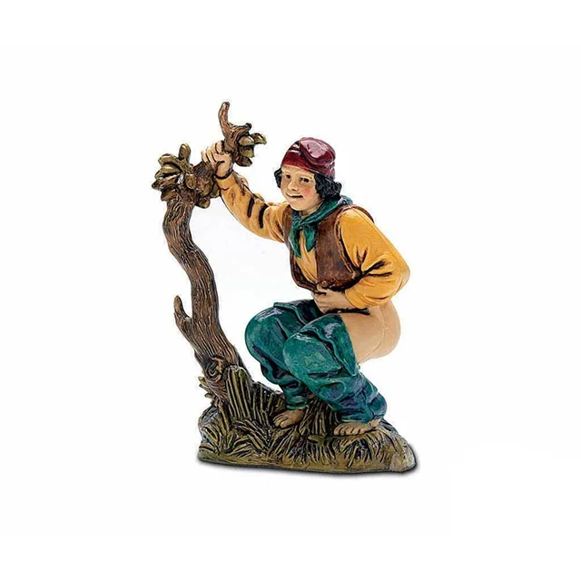 OEM custom hand made resin  traditional figurines decor caganer nativity scene Christmas figurines