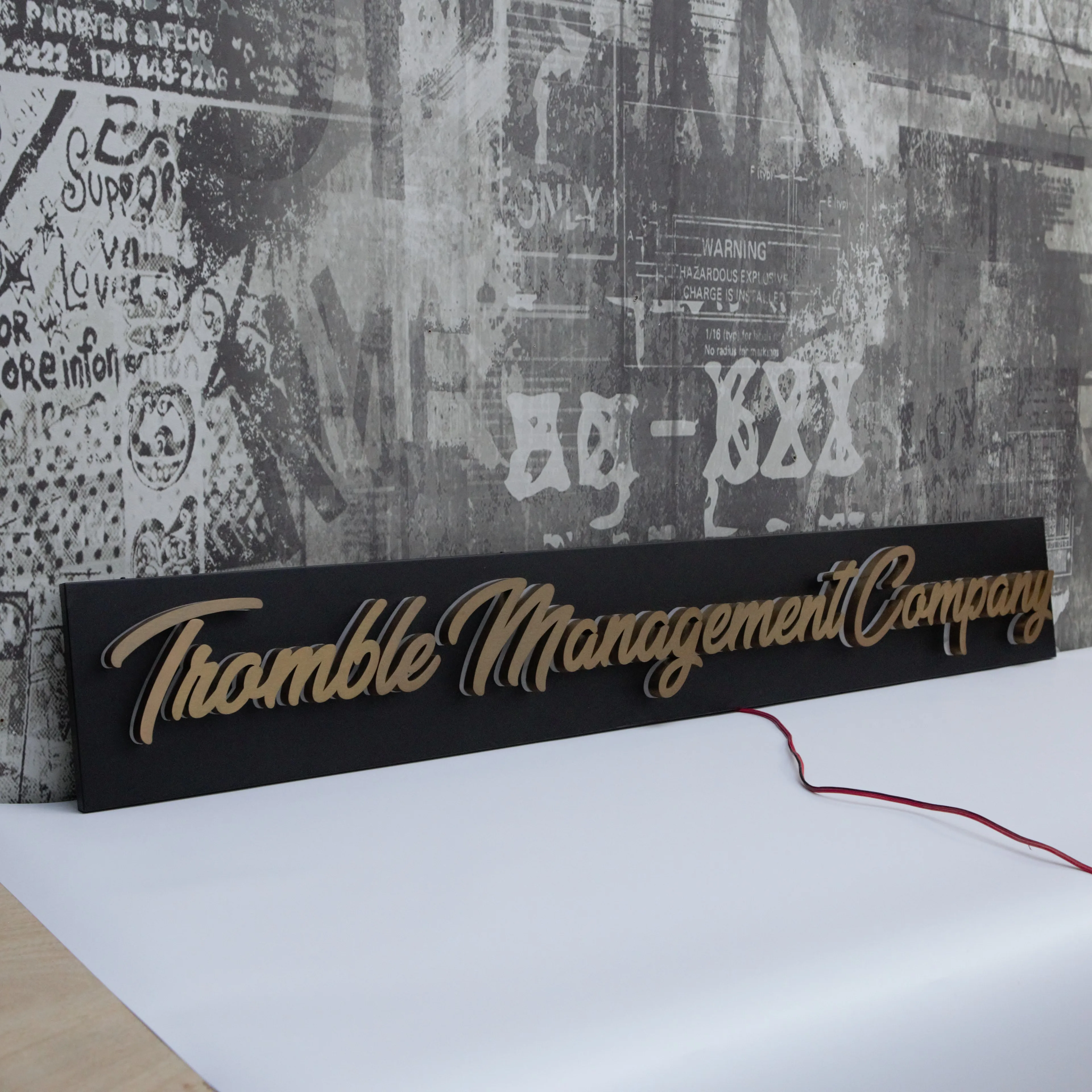 Koncept Outdoor 3D Led Billboard Digital Signage Display Board For Advertising Stainless Metal Backlight Luminous Sign Letters