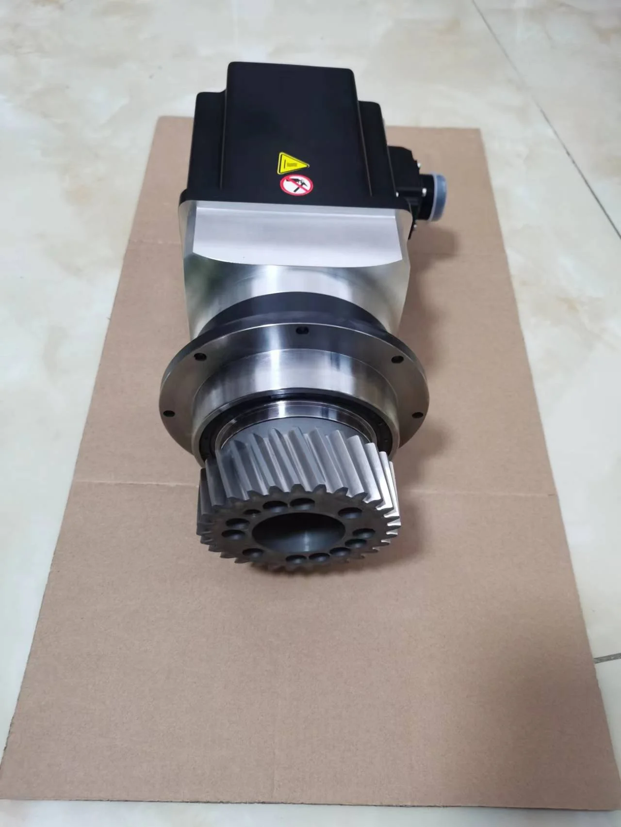 Byстрочный двигатель драйвера 10111889 XPSFN110-007-SSSE3XF-X22 Servomotor BCH2LH1030CA6C