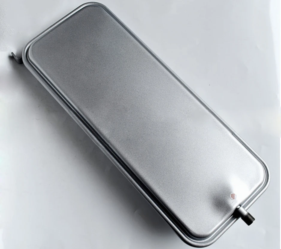 Прямоугольный расширительный бак для газового настенного котла, Запасная часть