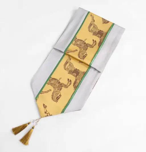 Promotion High quality patchwork table runner polyester horse jacquard table path runner