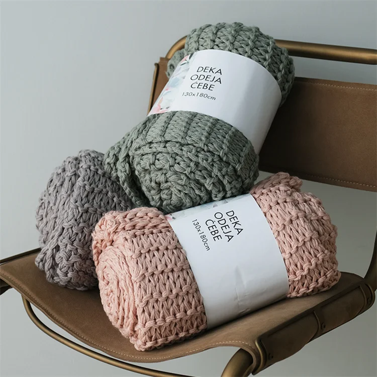 Nordic Style 127*152CM Chunky Knitting Yarn Blanket Bedroom Sofa Soft Double Large Knit Throw Blanket